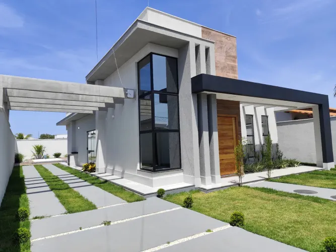 Casa à venda na Rua Trinta e Dois, Jardim Atlântico Central (Itaipuaçu), Maricá - RJ