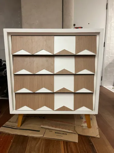 Cômoda 4 gavetas