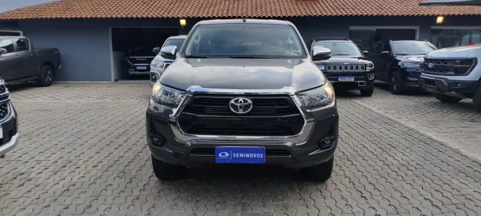 Toyota Hilux CD SRV 4X4 2.8 TDI Diesel Aut. 2024
