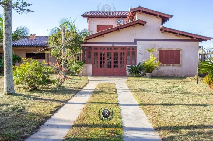 Casa venda Torres RS Praia Paraíso 3 terrenos