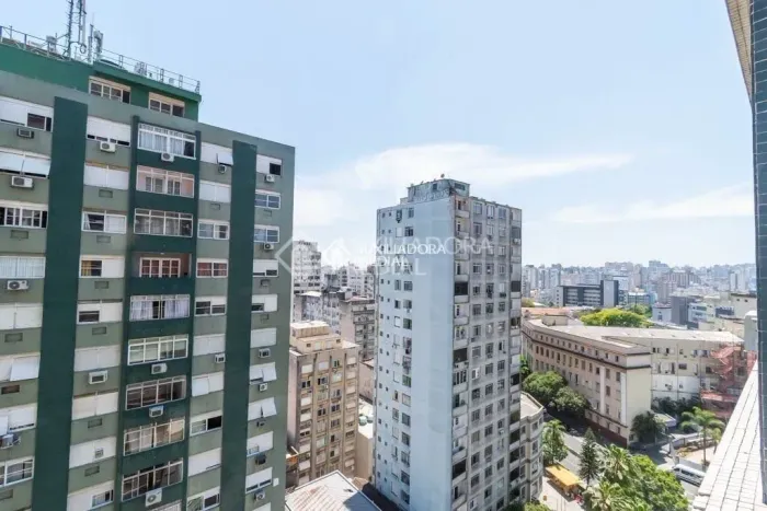 Apartamento JK com 1 quarto mobiliado em Centro Histórico no Costa Faria Andar Alto