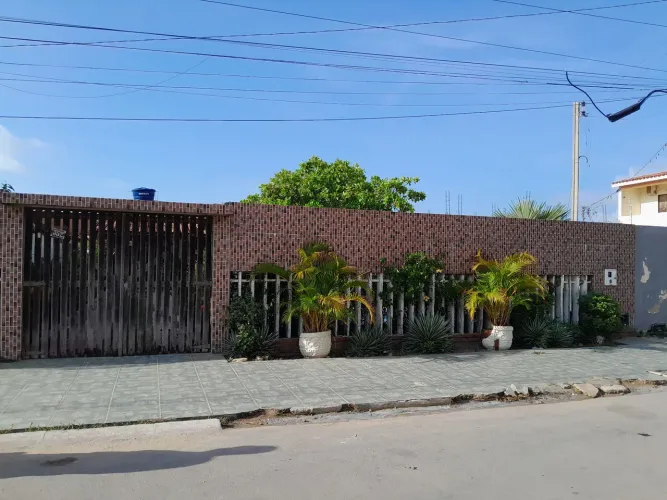Casa a venda