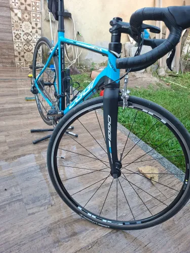 Bicicleta speed oggi stimola 