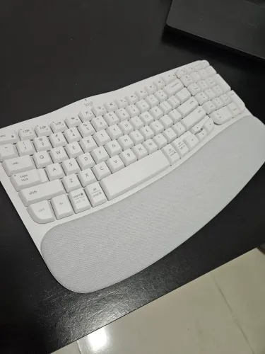 Teclado Ergonômico sem fio Logitech