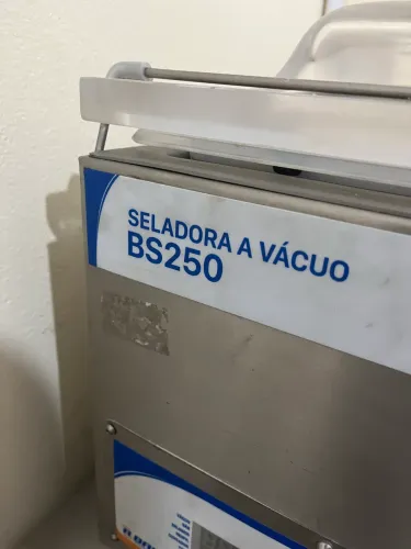 Seladora a vácuo R Baiao BS250