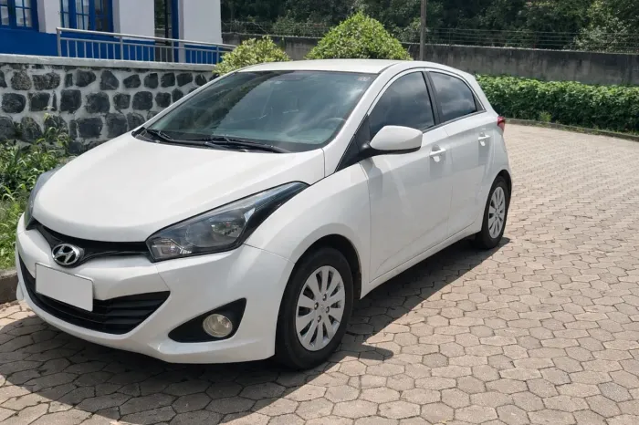 Hyundai HB20 C./c.plus/c.style 1.6 Flex 16V Mec. 2013