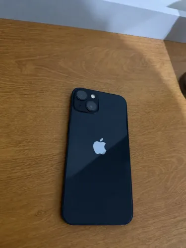 iPhone 13, nunca aberto, bateria 86%