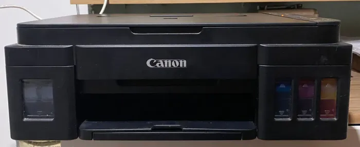 Vende-se impressora Cânon, sistema tinta original multi Wi-Fi cor preta