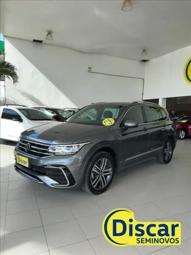 Volkswagen Tiguan Allspac R-line 300 TSI 2.0 2025