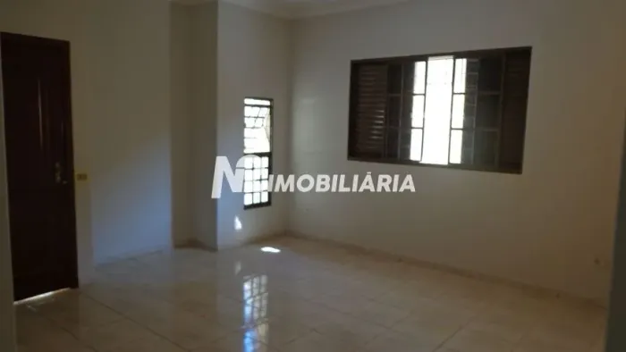 Aluguel Casa SANTA MONICA