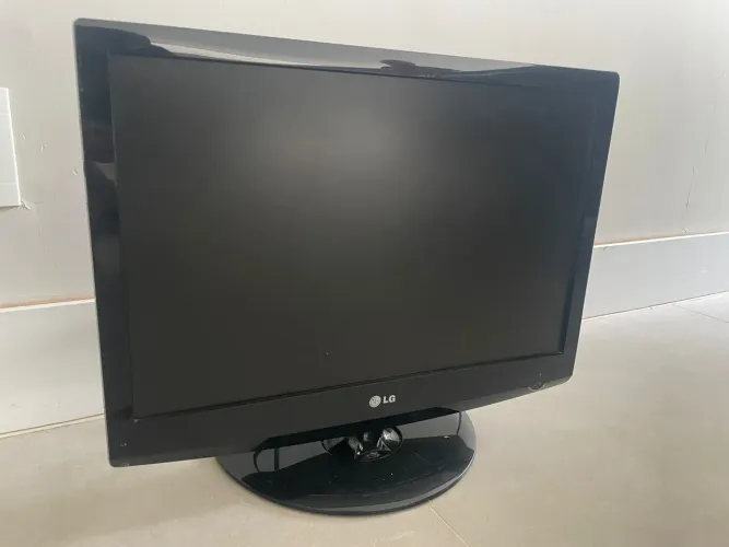 Monitor + TV LG 22"