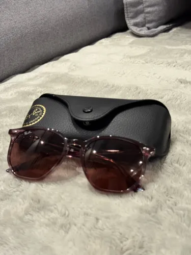 Óculos Ray-ban novo
