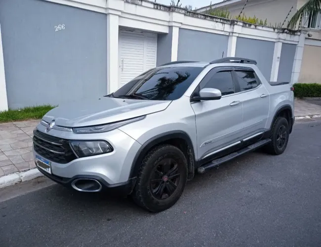 Fiat Toro Opening ED. Plus 1.8 16V Flex Aut. 2017