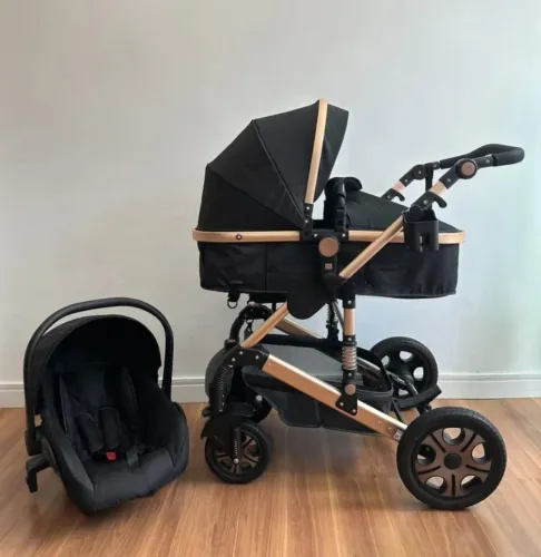 NOVO NA CAIXA Carrinho de bebê Moisés Premium  3 em 1 oferta especial 