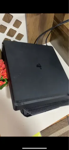 Ps4 slim 1tb