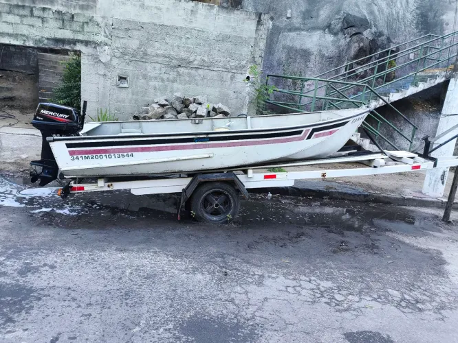 Barco de aluminio 