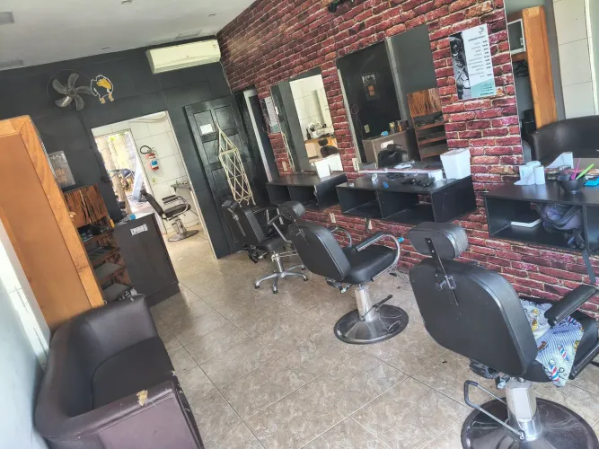 Barbearia completa!