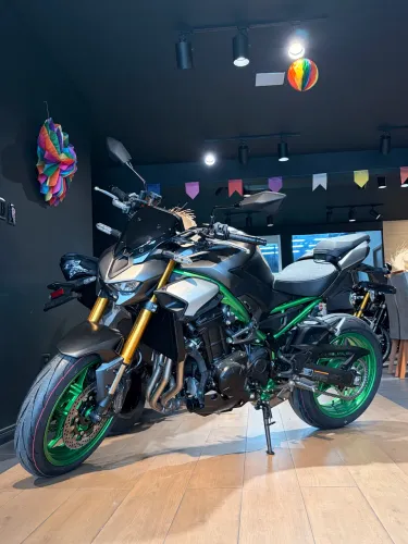 VENDEDOR RICARDO - KAWASAKI Z900 SE