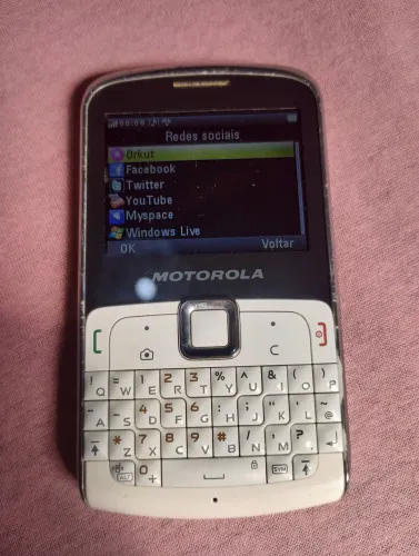 Celular Motorola Simples para ligações (Moóca)