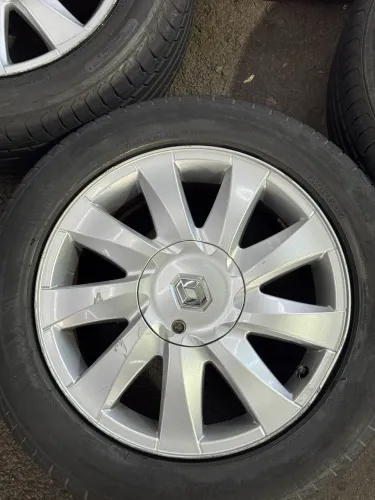 Jogo de rodas Megane aro 16 furacão 4x100