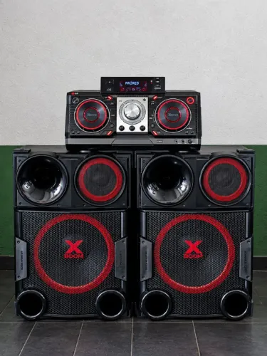 LG XBOOM 9730