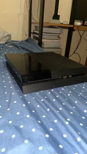 PS4 FAT, 1ª MÃO, ESTADO DE NOVO