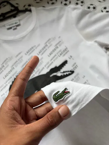 camiseta lacoste