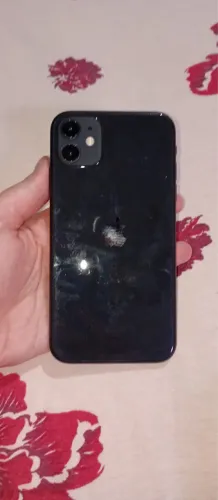 Vendo iPhone 11 todo original