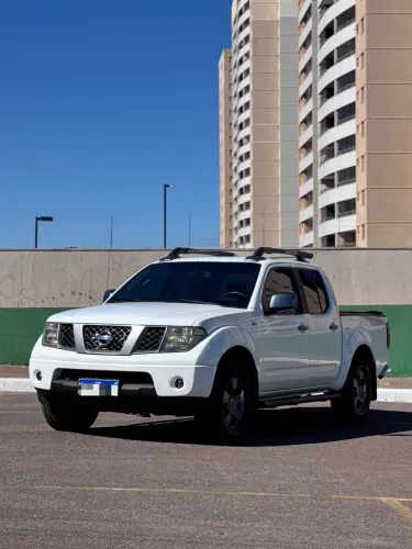 Nissan Frontier LE Attack CD 4X4 2.5 TB Die.aut 2012