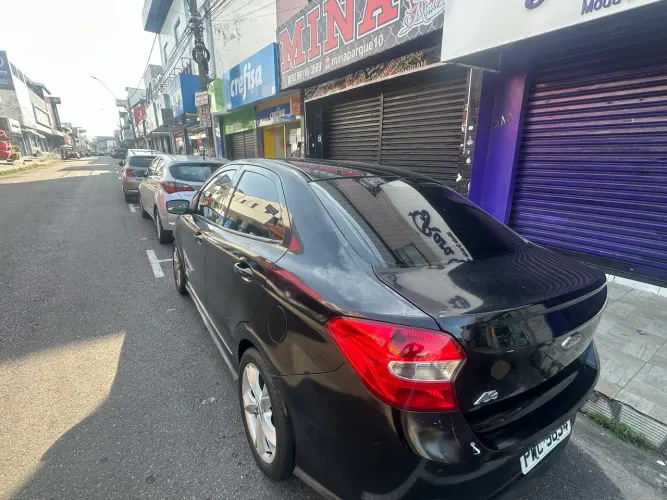 Ford KA+ Sedan 1.5 16V Flex 4P 2015