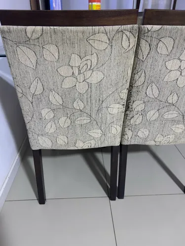 Vendo cadeiras de sala de jantar