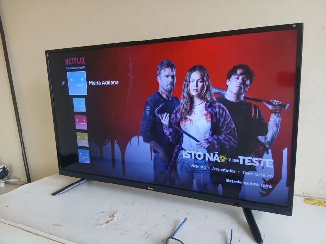 Smart tv grande de 40 polegadas