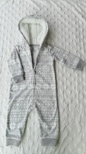 Macacão Carters | Tam: 9 meses
