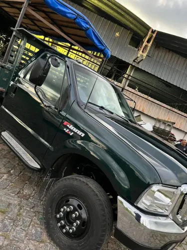 F 4000