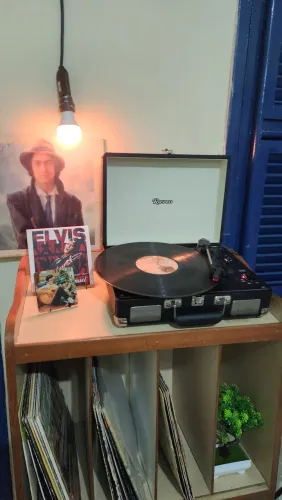 Movel de Madeira (estante)