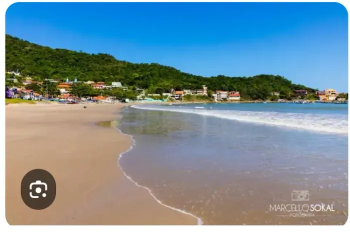 Casa em penha com piscina proscimo Beto carreiro  por dia 
