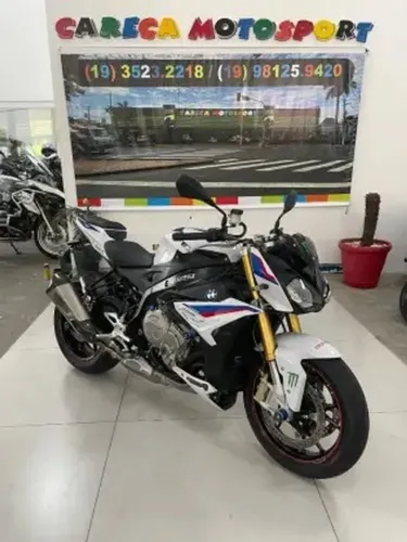 Motos BMW S 1000 R no Brasil