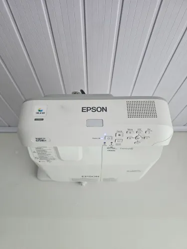 Projetor Epson 675wi 