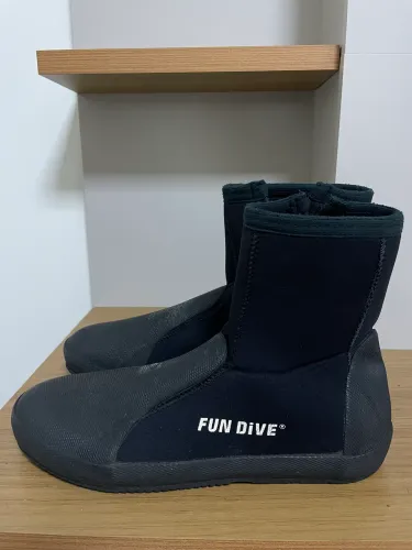 Bota de mergulho fun dive tamanho 42/43 