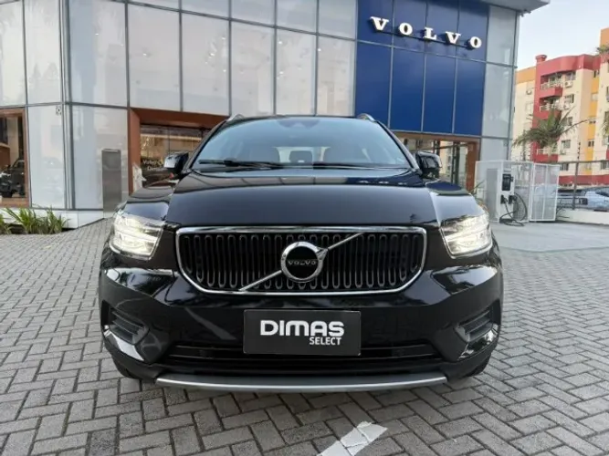 Volvo XC40 XC 40 T-4 Momentum 2.0 190cv FWD 2020