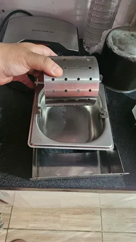 Vendo Mantegueira para hambúrgueria