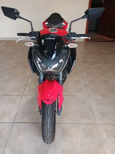 Kawasaki Z300 2018 - Apenas 20.000 km - Pouquíssimo uso!