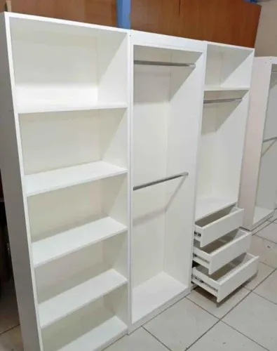 Closet con gavetas