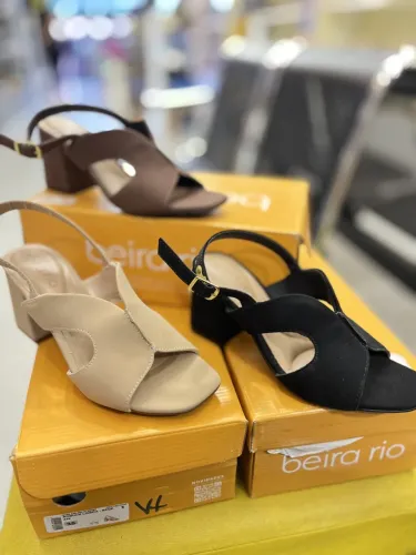 Salto feminino 