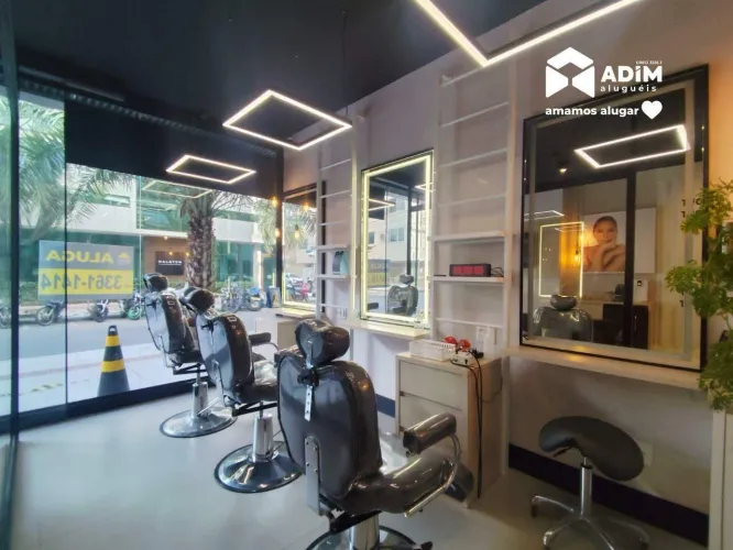 Aluguel anual: Sala mobiliada e equipada de 99mt² privativos para salão de beleza no centr