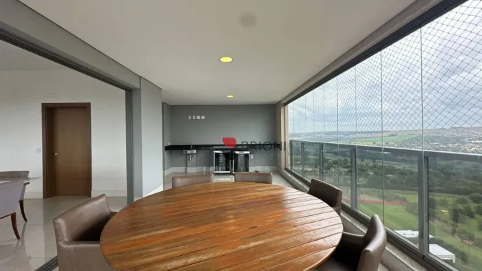 Apartamento de Alto padrão a venda com 376 m², possui 4 quartos no condomínio Cidade de Mo