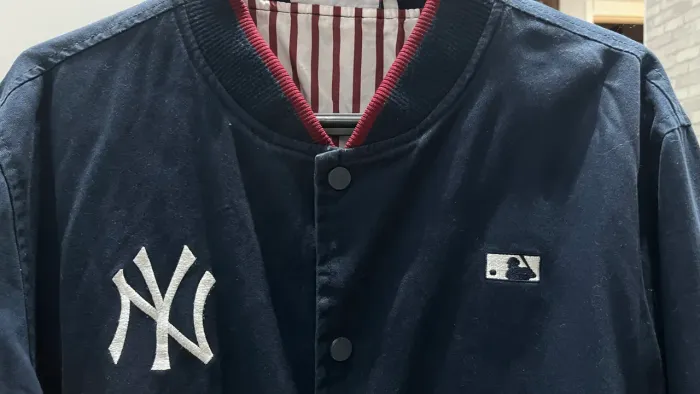 Jaqueta bomber oficial New Era x New York Yankees