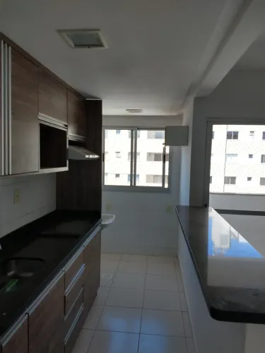 Apartamento 2 quartosQts sendo 1 suíteSuíte, com 1 vaga vaga de garagem, disponível para à