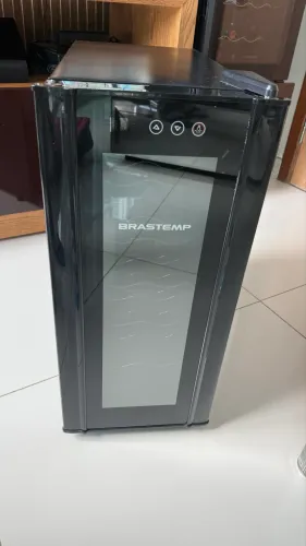 Adega Brastemp 12 garrafas - Seminova