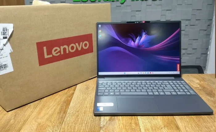 NOTEBOOK LENOVO LACRADO I5-13420H,GARANTIA 12 MESES,TELA IPS,08GB RAM,SSD 512GB,GHZ 4.60